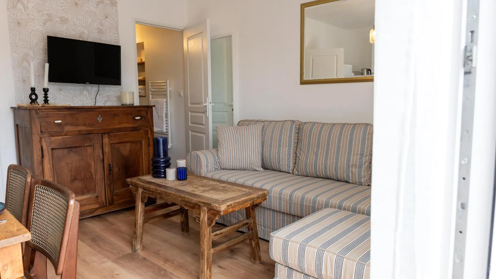 La Cosy - Sleep In La Ciotat Apartment 0*,  France